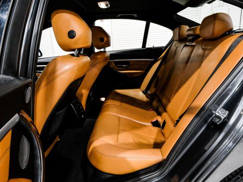 Used 2018 BMW 340i 340i Sedan 4D image 17