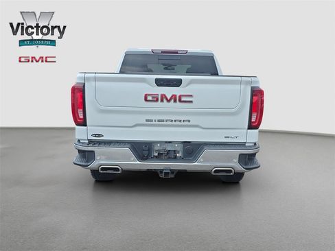 Used 2021 GMC Sierra 1500 SLT w/ SLT Convenience Package image 16