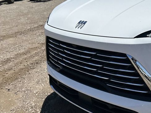 New 2026 Buick Enclave Preferred w/ Power Package FWD image 31