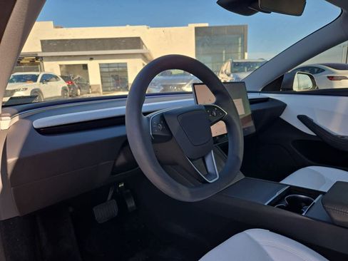 Used 2025 Tesla Model 3 Long Range image 2