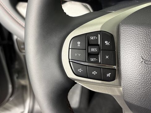 New 2027 Ford Explorer Active w/ Active Comfort Package RWD image 19