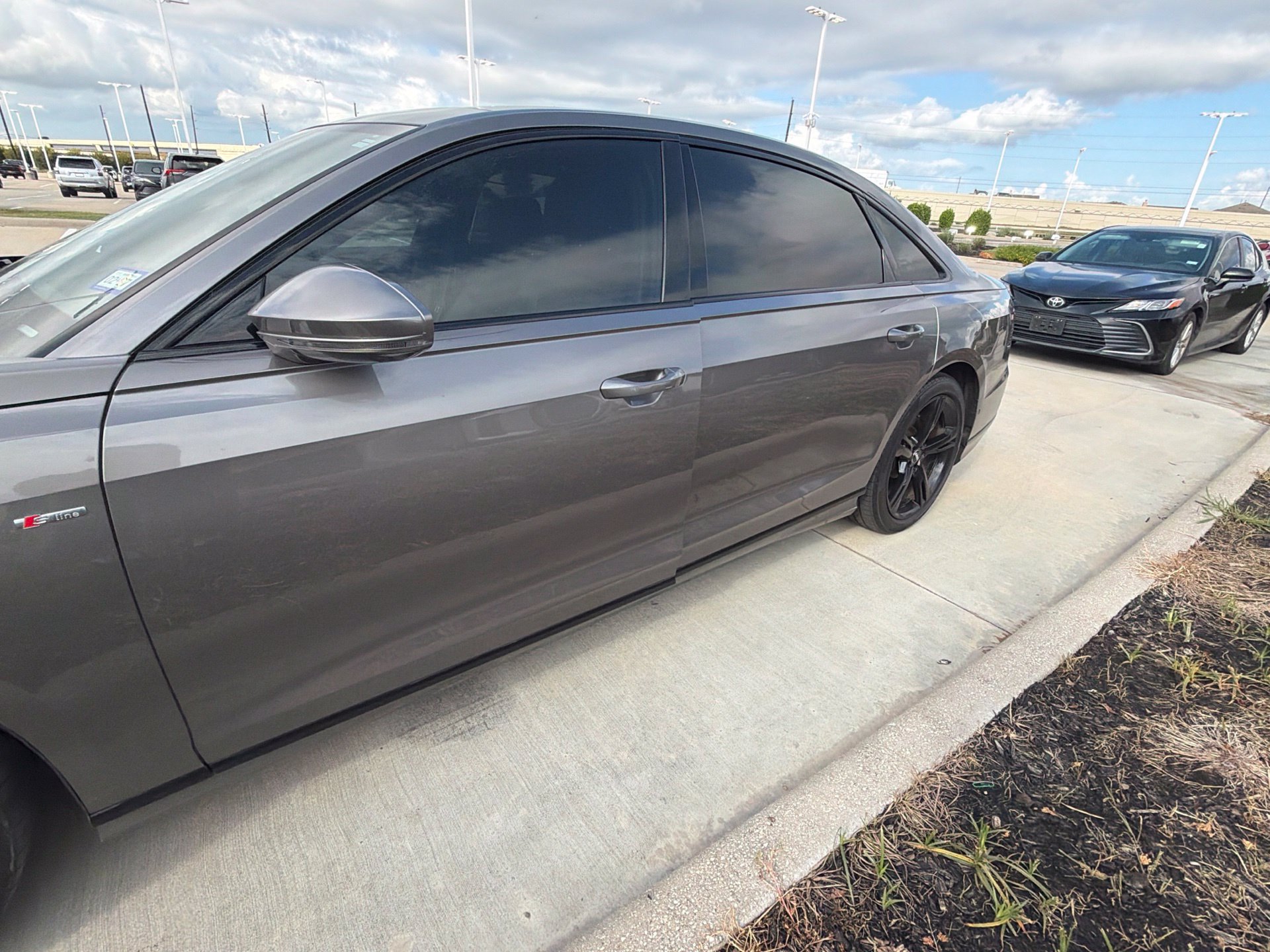 Used 2021 Audi A8 L 4.0T AWD/4WD image 6