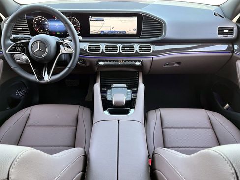 Certified 2025 Mercedes-Benz GLE 450e 4MATIC image 2