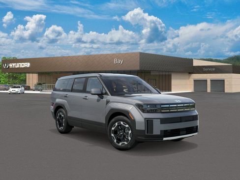 New 2026 Hyundai Santa Fe SE image 2