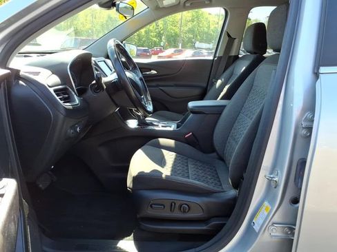 Used 2022 Chevrolet Equinox LT FWD image 13