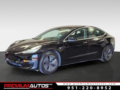 Used 2018 Tesla Model 3 RWD image 1