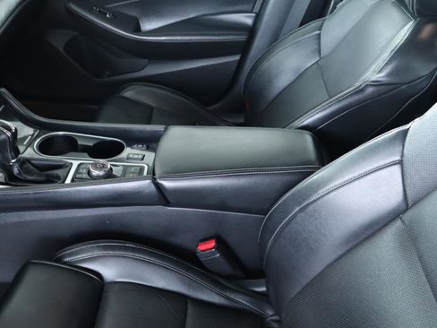 Used 2017 Nissan Maxima 3.5 SV FWD image 17