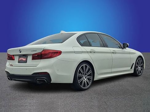 Used 2019 BMW 540i w/ M Sport Package image 4
