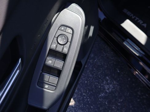 New 2026 Nissan Sentra SL w/ Floor Mat Package image 17