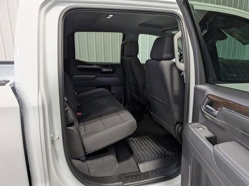Used 2024 GMC Sierra 1500 Elevation image 25
