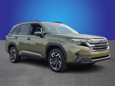 New 2025 Subaru Forester Premium image 2