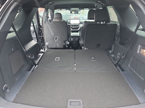 New 2026 Ford Explorer ST image 18