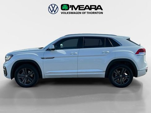 Used 2022 Volkswagen Atlas Cross Sport SEL R-Line w/ Cross Sport MDO Package AWD/4WD image 2