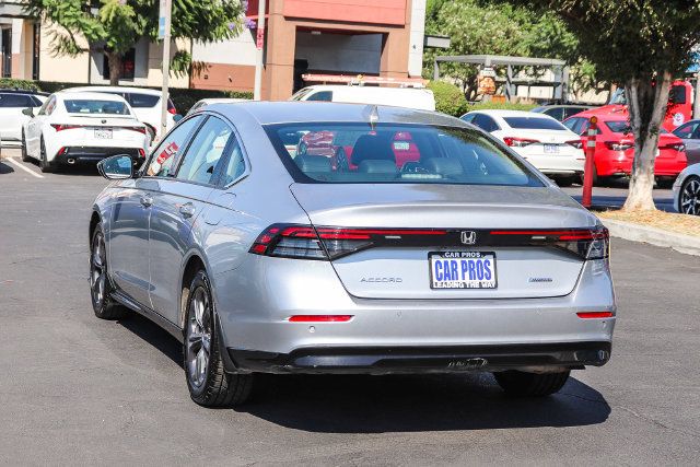 Used 2024 Honda Accord EX-L image 12