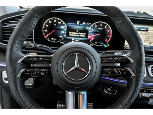 New 2026 Mercedes-Benz GLS 450 4MATIC image 12