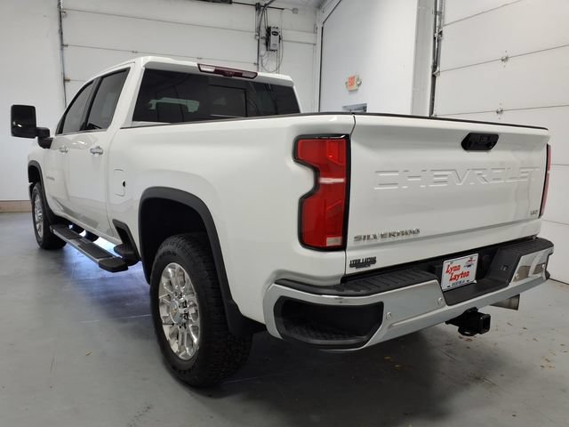 Used 2025 Chevrolet Silverado 2500 LTZ w/ LTZ Premium Package AWD/4WD image 5