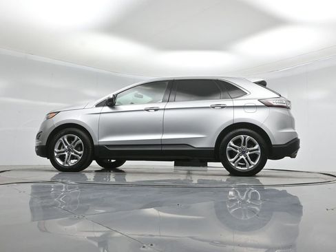 Certified 2018 Ford Edge Titanium image 54