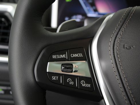 New 2026 BMW X5 xDrive50e image 16