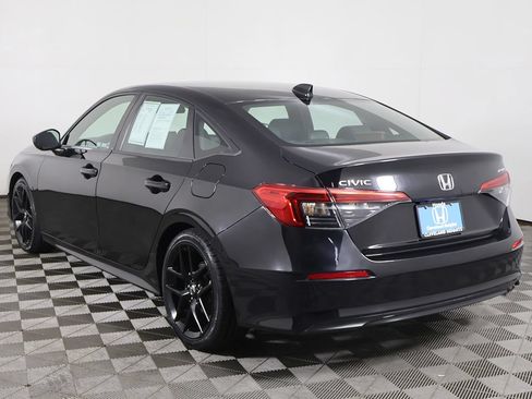 Used 2024 Honda Civic Sport image 6