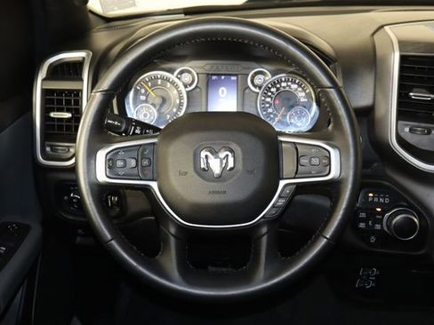 Used 2022 RAM 1500 Big Horn AWD/4WD image 7