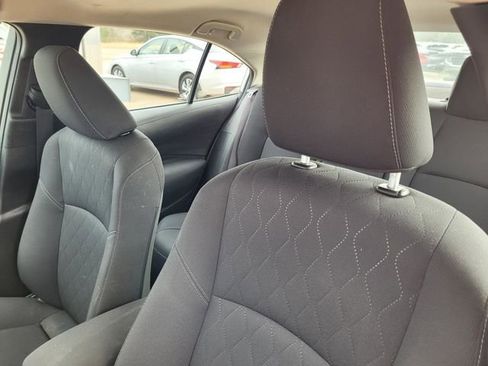 Used 2024 Toyota Corolla LE image 28
