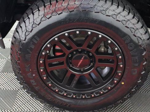 Used 2017 Toyota Tacoma SR5 w/ Tow Package RWD image 68