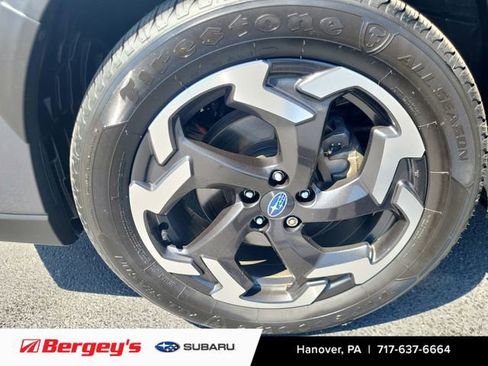 Certified 2022 Subaru Crosstrek 2.5i Limited w/ Moonroof Package 2 AWD/4WD image 18