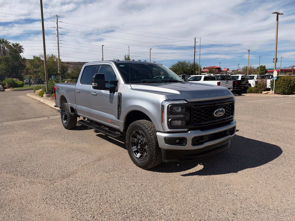 Used 2024 Ford F250 Lariat w/ Sport Appearance Package AWD/4WD image 3