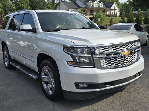 Used 2017 Chevrolet Tahoe LT w/ LT Signature Package RWD image 3