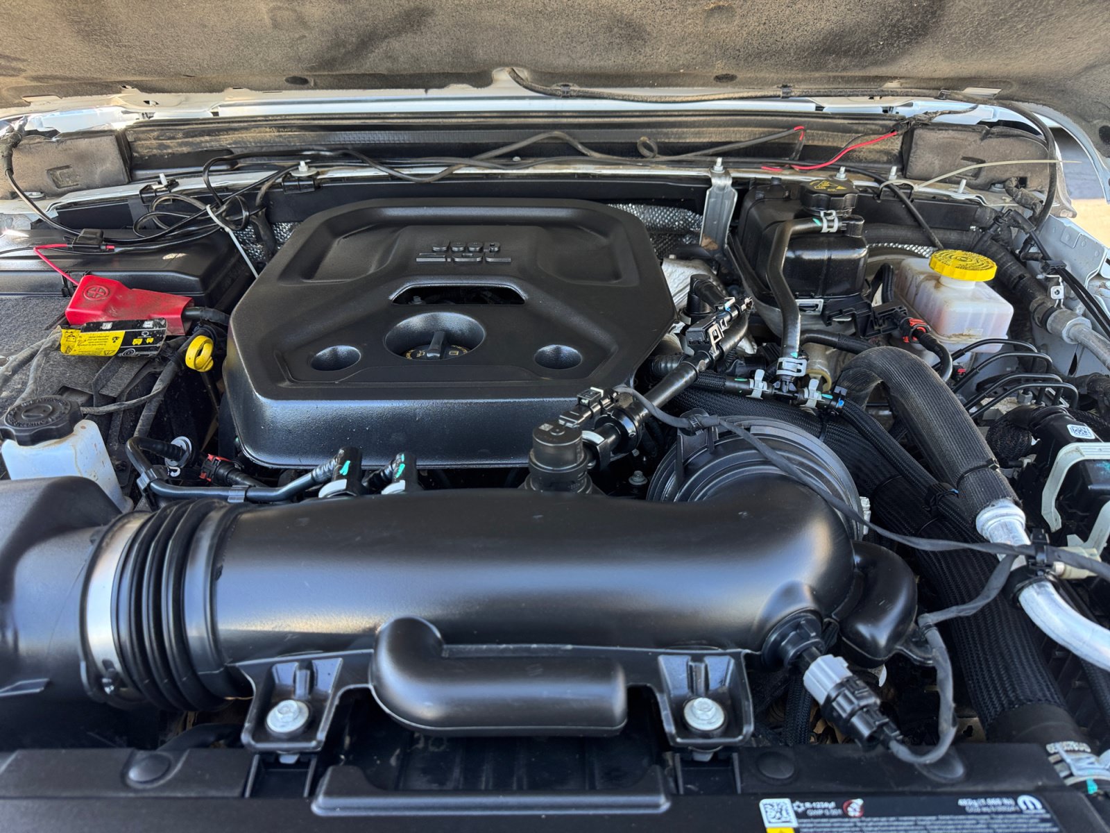 Used 2025 Jeep Wrangler Unlimited Sport AWD/4WD image 21