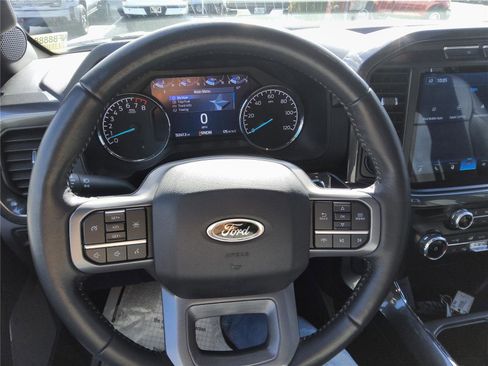 Certified 2022 Ford F150 XLT w/ Equipment Group 302A High image 44