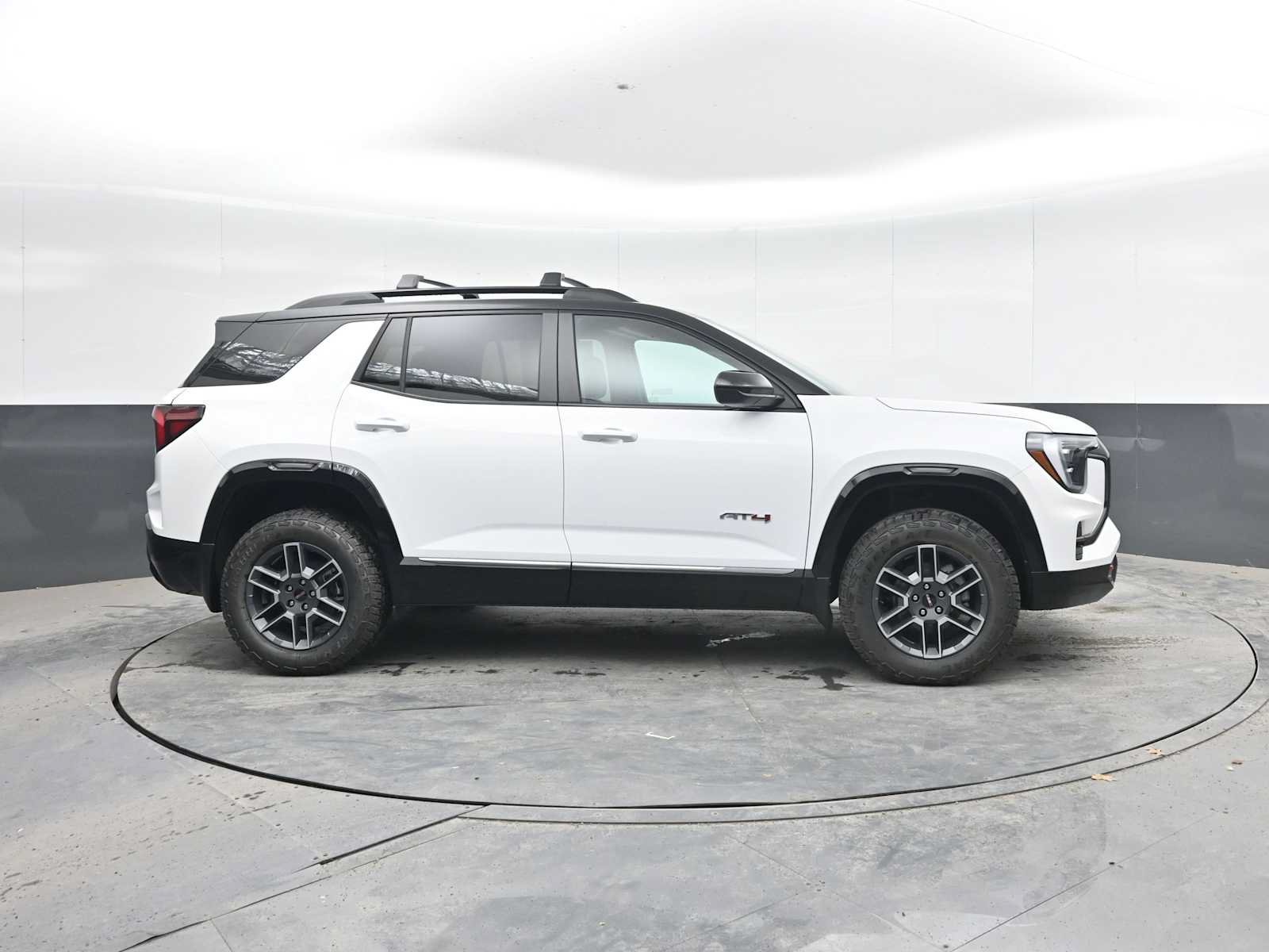 New 2027 GMC Terrain AT4 w/ LPO, Hit The Road Package AWD/4WD image 9