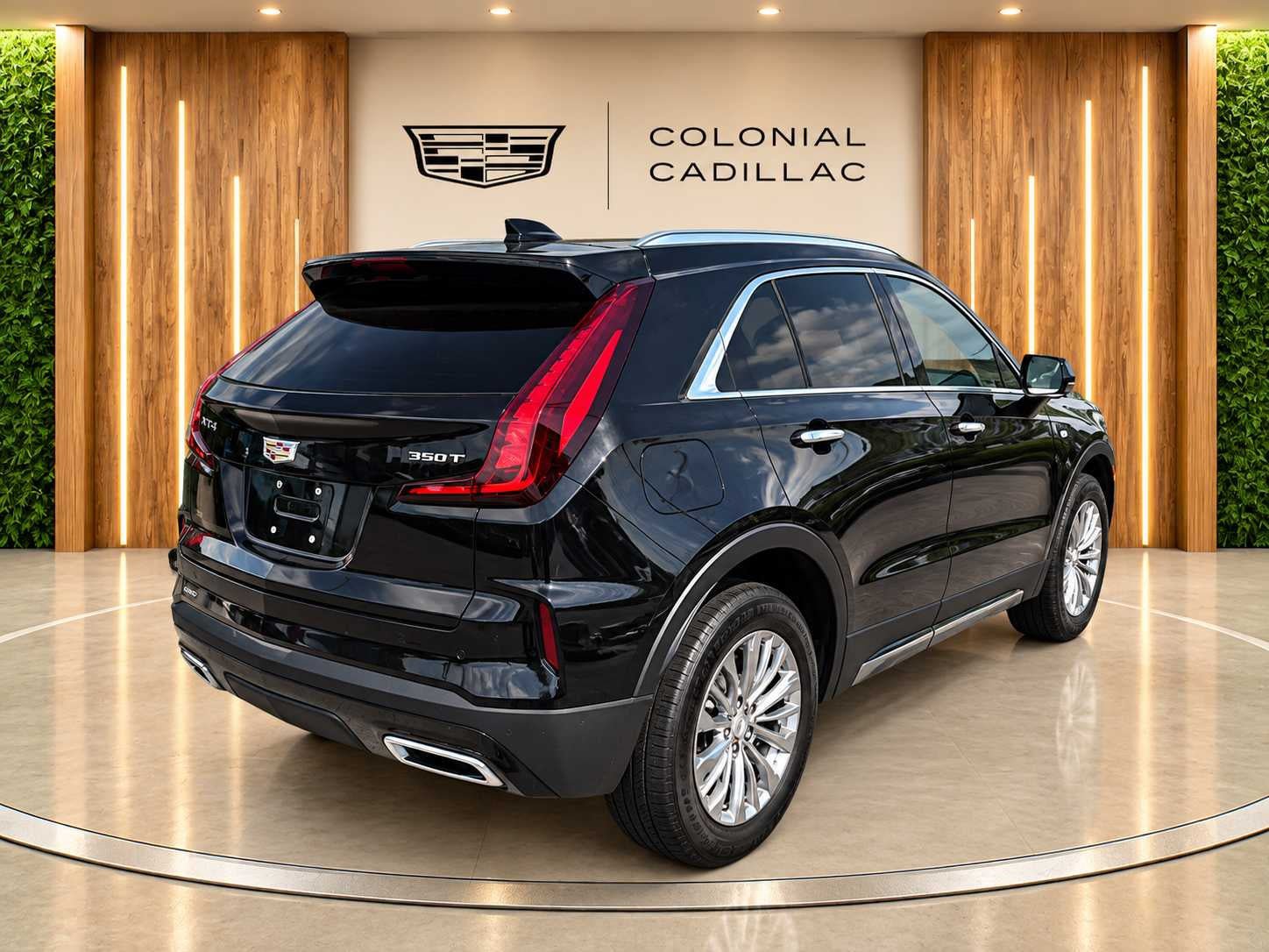 Used 2025 Cadillac XT4 Premium Luxury AWD/4WD image 5