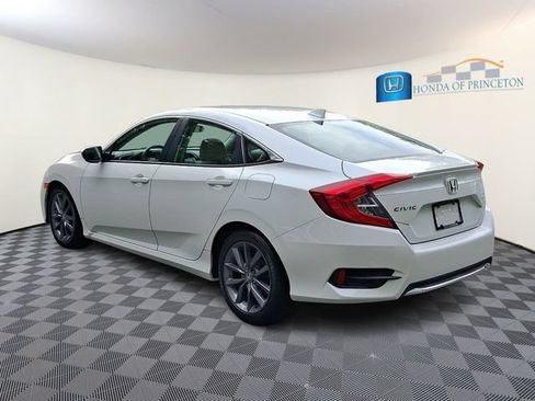 Used 2019 Honda Civic EX image 4