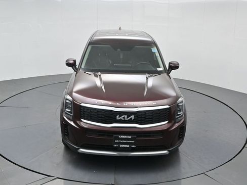 Certified 2022 Kia Telluride LX image 28