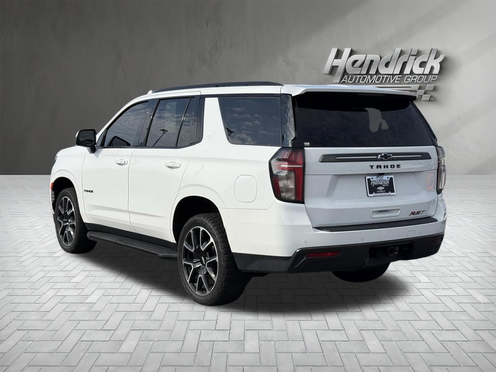 Used 2021 Chevrolet Tahoe RST w/ Luxury Package RWD image 9