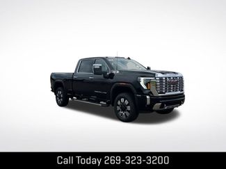 New 2025 GMC Sierra 2500 Denali w/ Denali Reserve Package video 2