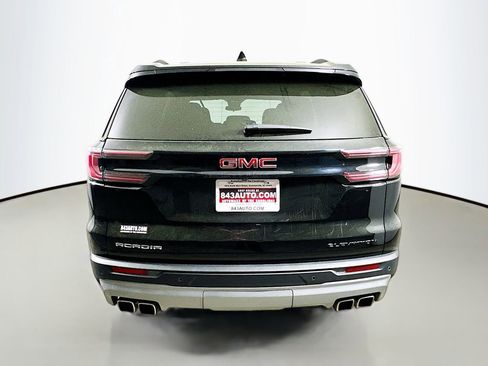 Used 2025 GMC Acadia Elevation image 6