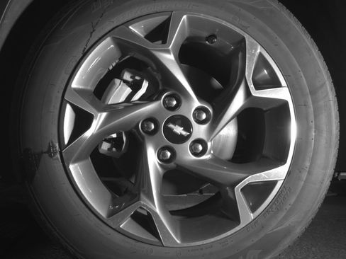 Used 2025 Chevrolet Trax LT w/ LT Convenience Package FWD image 9