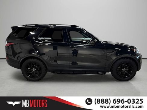 Used 2020 Land Rover Discovery HSE AWD/4WD image 3