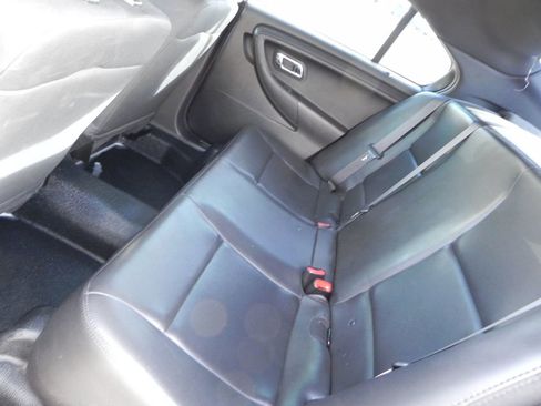 Used 2017 Ford Taurus Police Interceptor image 16