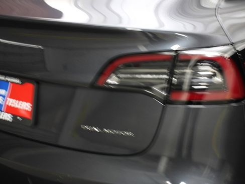 Used 2022 Tesla Model 3 Long Range image 7