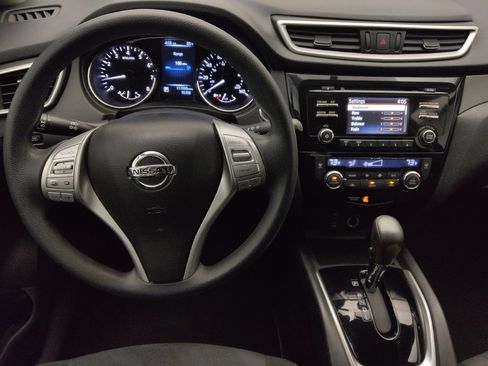 Used 2015 Nissan Rogue SV image 22