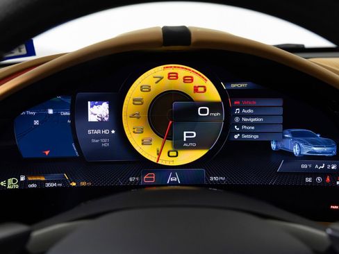 Used 2022 Ferrari Roma image 27