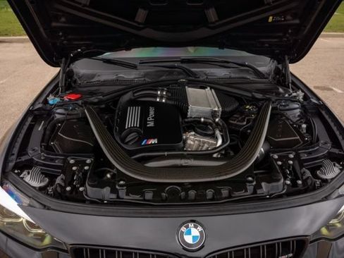 Used 2018 BMW M3 RWD image 32