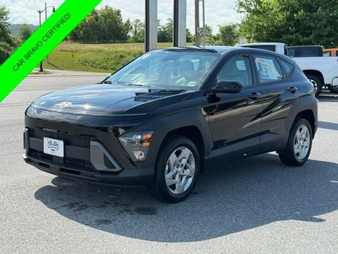 Used 2024 Hyundai Kona SE AWD/4WD image 9