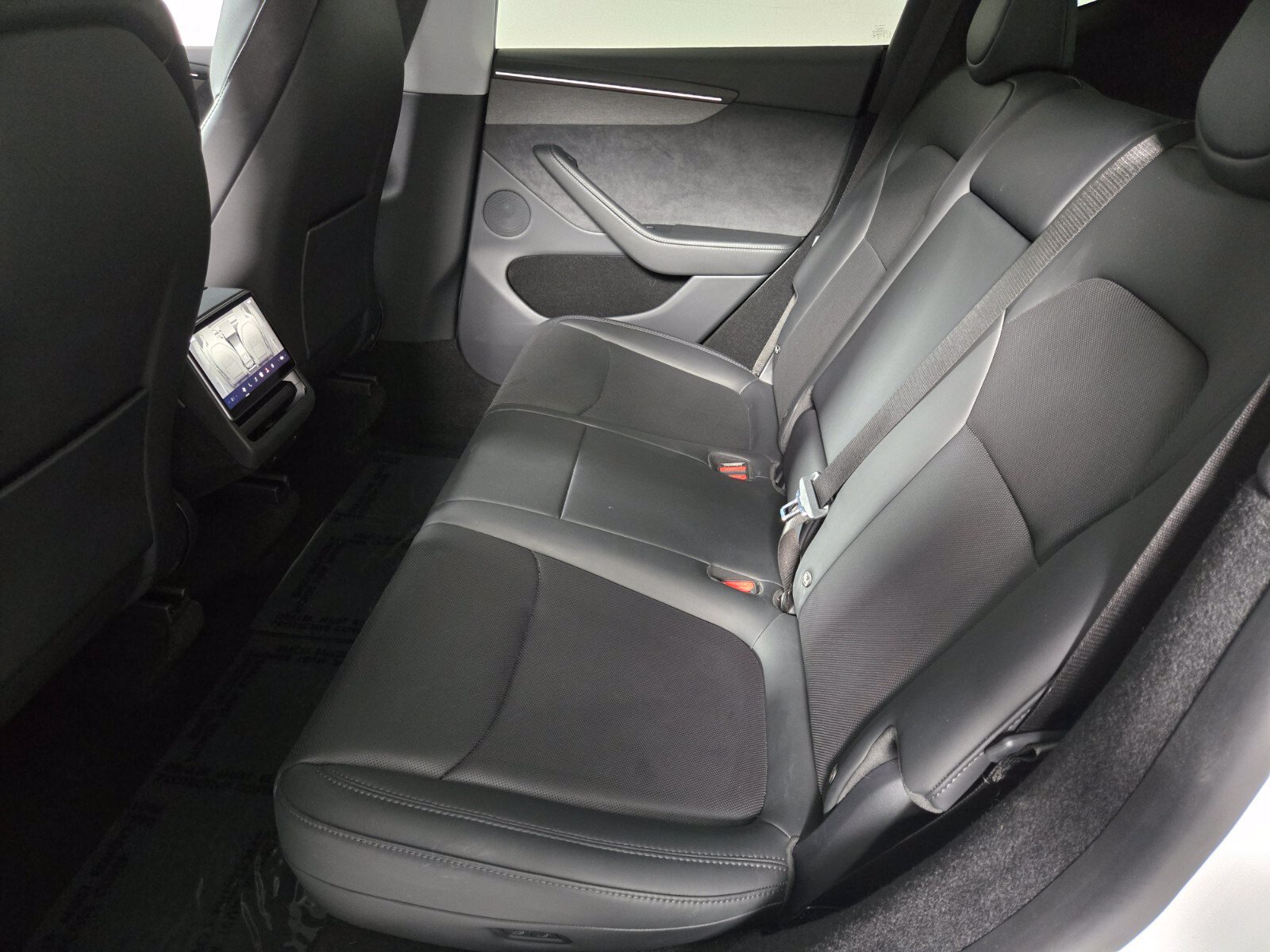 Used 2026 Tesla Model Y Long Range RWD image 5