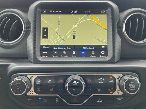 Used 2023 Jeep Wrangler Unlimited Sahara w/ Cold Weather Group AWD/4WD image 19
