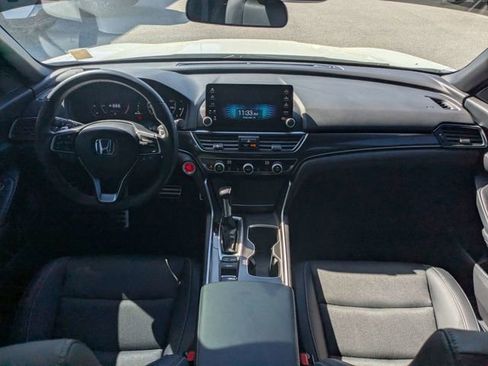 Used 2022 Honda Accord Sport image 11