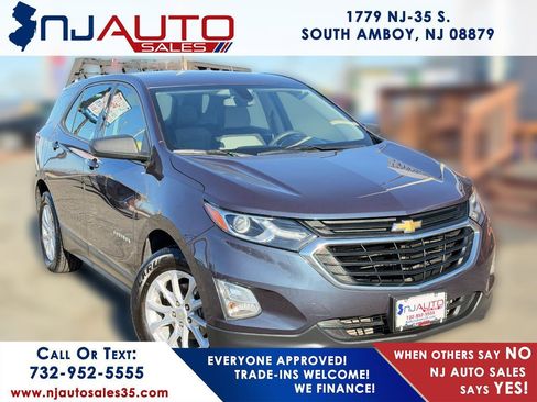 Used 2019 Chevrolet Equinox LS image 1